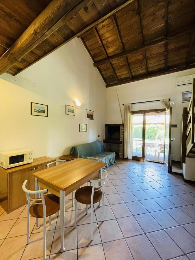 Borgo Del Nibbio Apartment Porto Levante ภายนอก รูปภาพ
