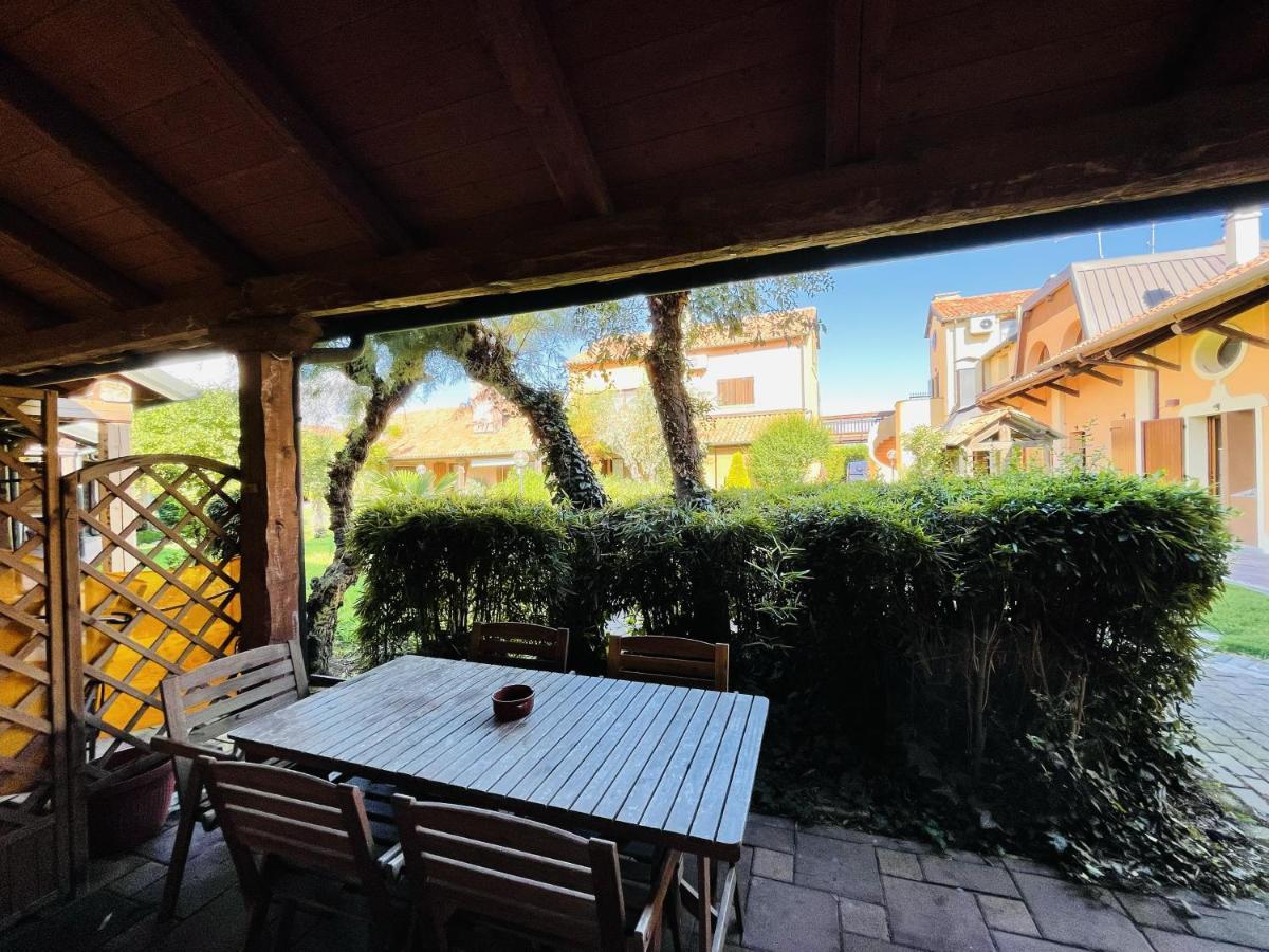 Borgo Del Nibbio Apartment Porto Levante ภายนอก รูปภาพ