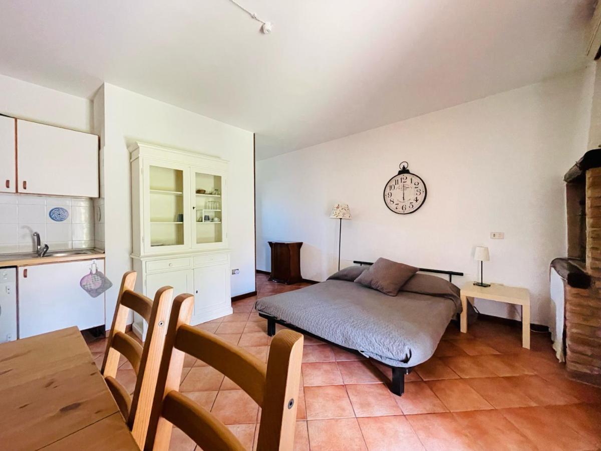 Borgo Del Nibbio Apartment Porto Levante ภายนอก รูปภาพ