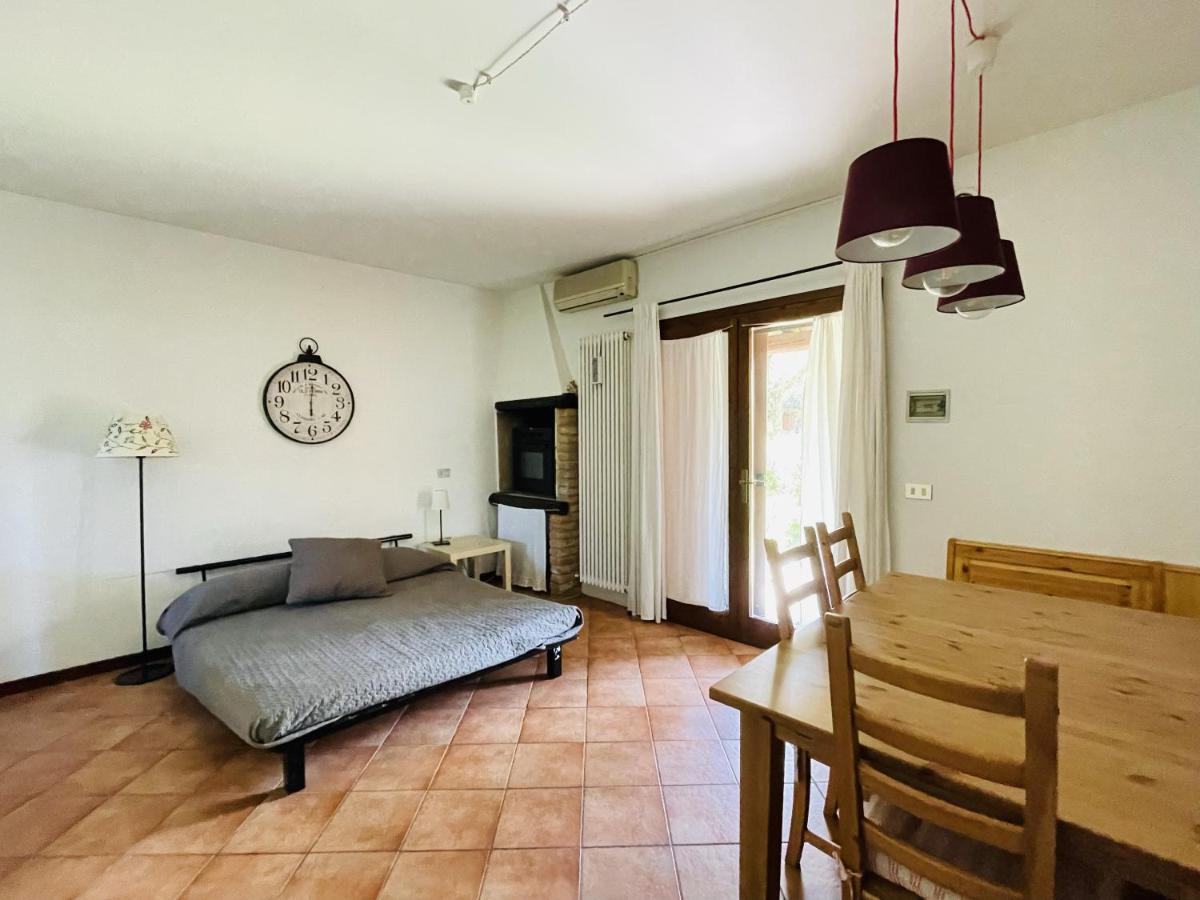 Borgo Del Nibbio Apartment Porto Levante ภายนอก รูปภาพ