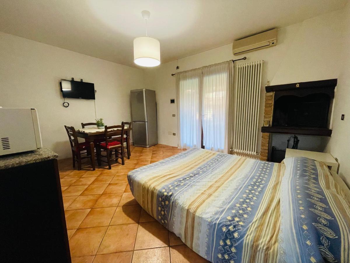 Borgo Del Nibbio Apartment Porto Levante ภายนอก รูปภาพ